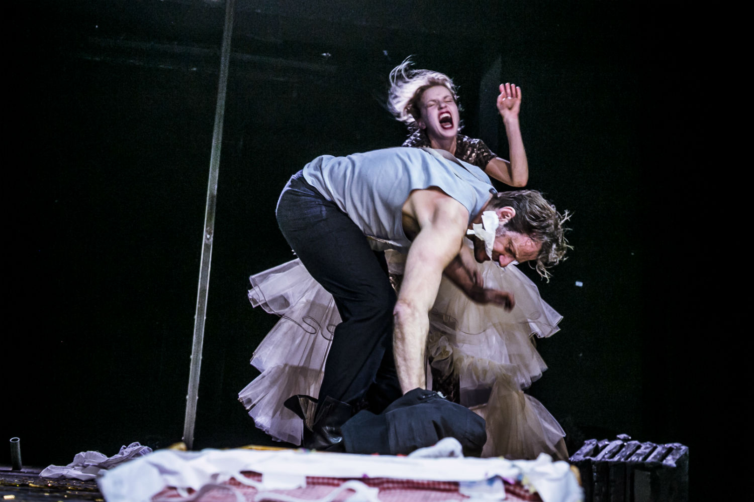 Minna von Barnhelm, Landestheater Niederösterreich mit Lars Wellings, Lisa Weidenmüller © Jochen Quast